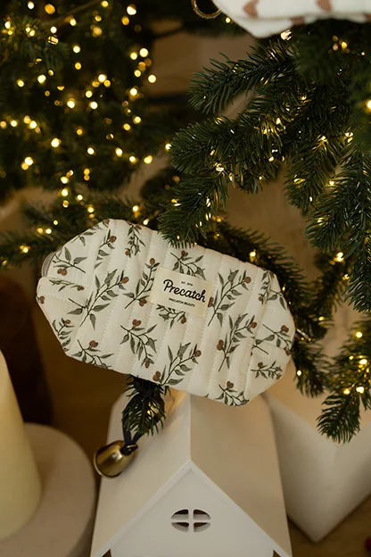 Косметичка «Precatch», Зелені гілочки | PeachBlossom