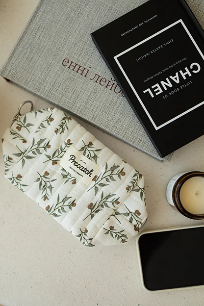 Косметичка «Precatch», Зелені гілочки | PeachBlossom