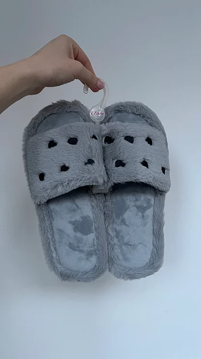 Домашні капці «Відкриті серця»