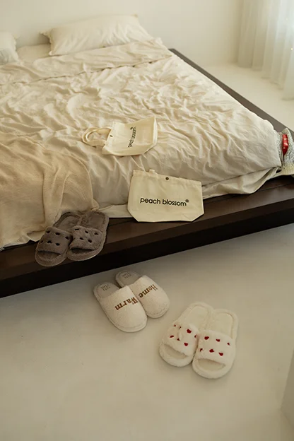 Домашні капці «Відкриті серця»